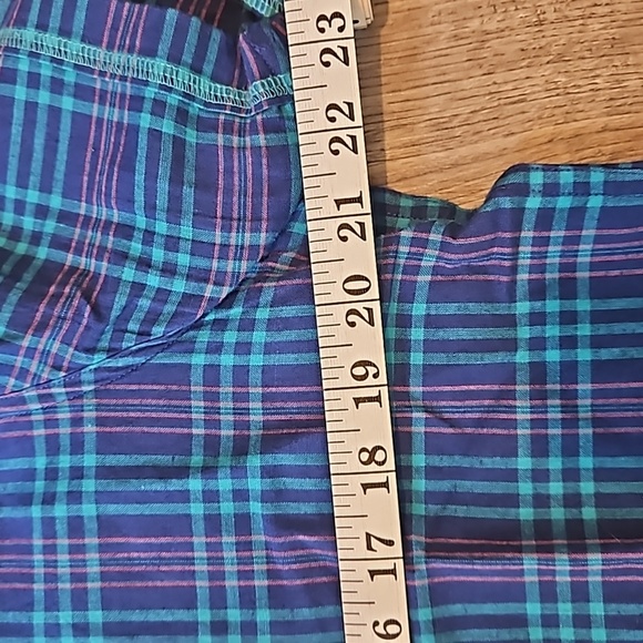 Penguin Men's Large Classic Fit Button Down - Picture 6 of 6